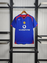 Man United 2005 Away Shirt