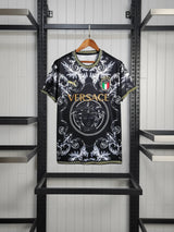 Italien × Versace 2024 Schwarzes Special-Shirt