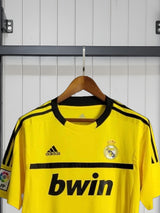 Real Madrid 2011 Goalkeeper Shirt