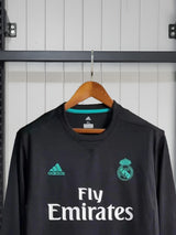 Real Madrid 2017 Langarm-Auswärtstrikot